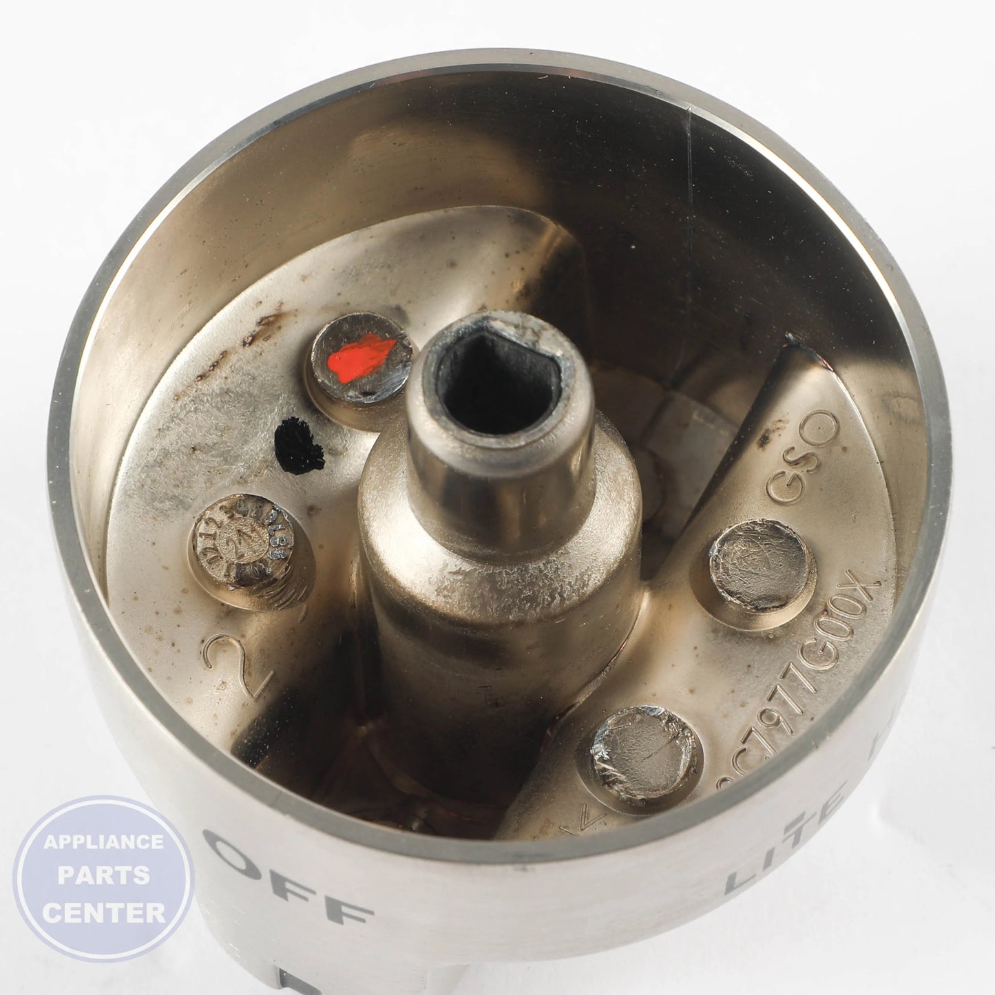 GEH KNOB ASM WB03X28962 - Installation in specific model showing key mounting points