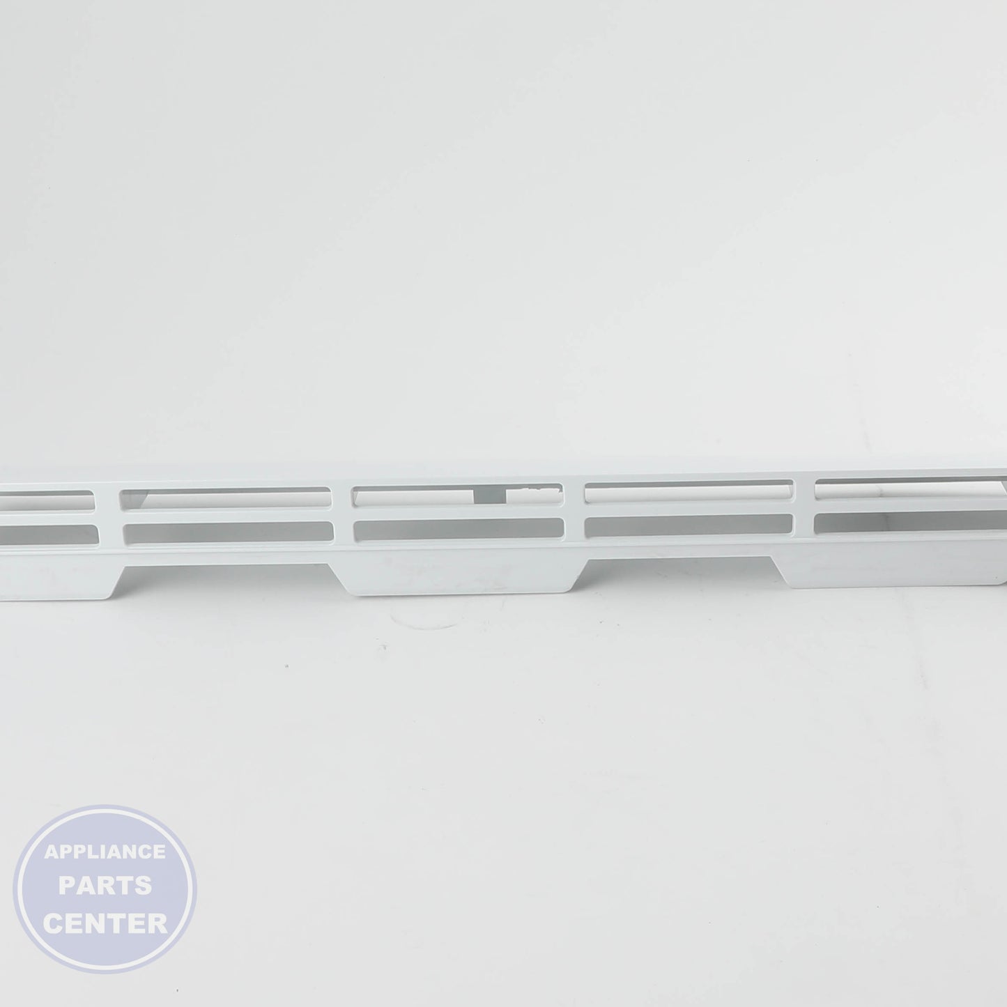 GEH VENT GRILLE WHITE WB07X11411 - Installation in specific model showing easy mounting points