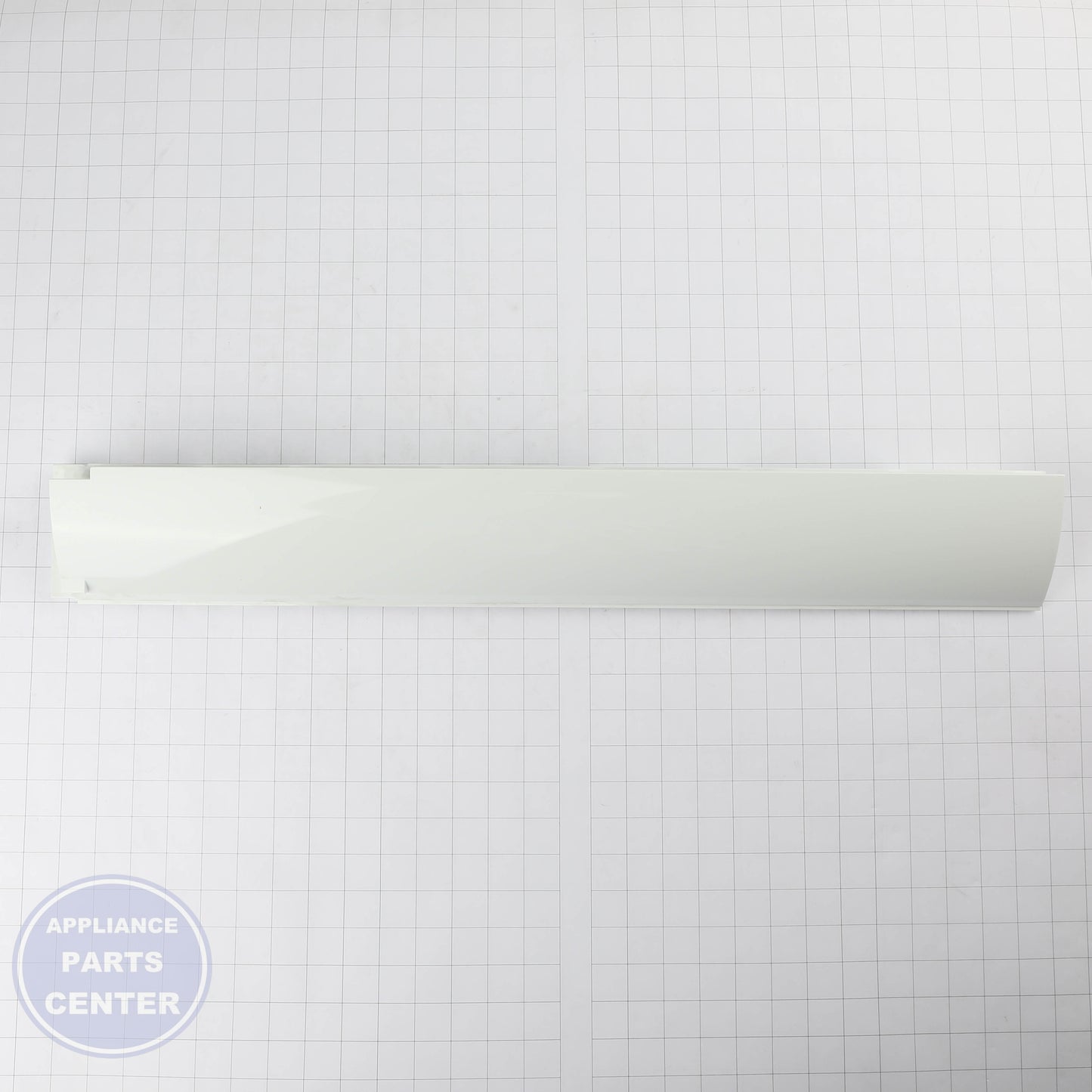 GEH VENT GRILLE WHITE WB07X11411 - Installation in specific model showing easy mounting points