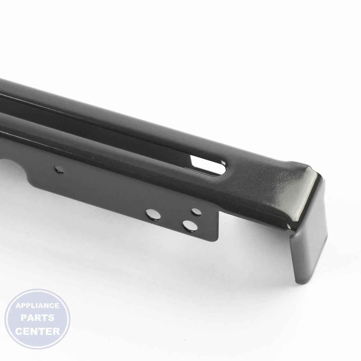 GEH TRIM KIT WB07X28825 - Installation in GEH model showing mounting points