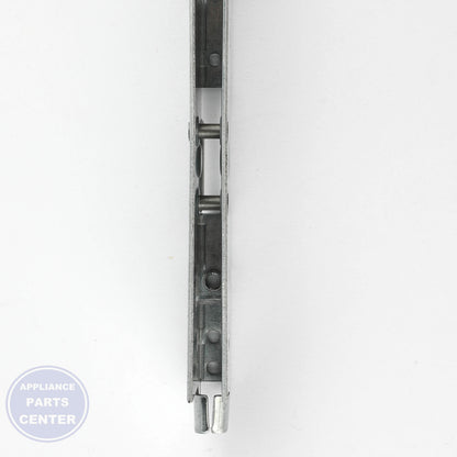 GEH HINGE RECEIVER WB10T10068 - Installation in GEH model showing easy mounting points