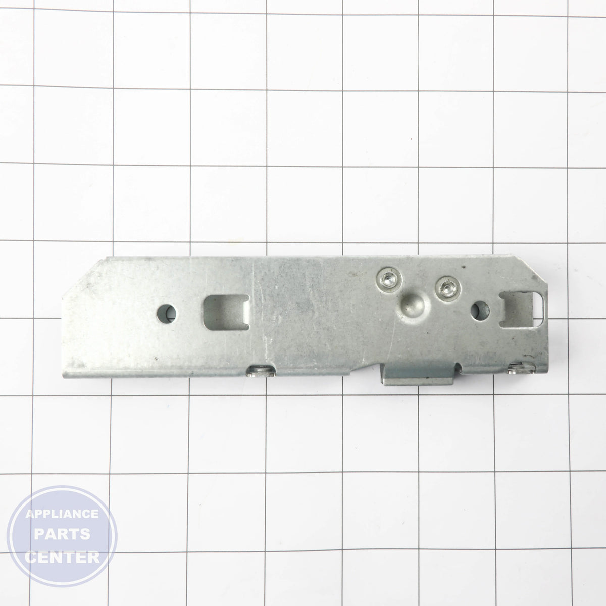 GEH RECEIVER HINGE WB10X28563 - Installation in GEH XYZ model showing key mounting points
