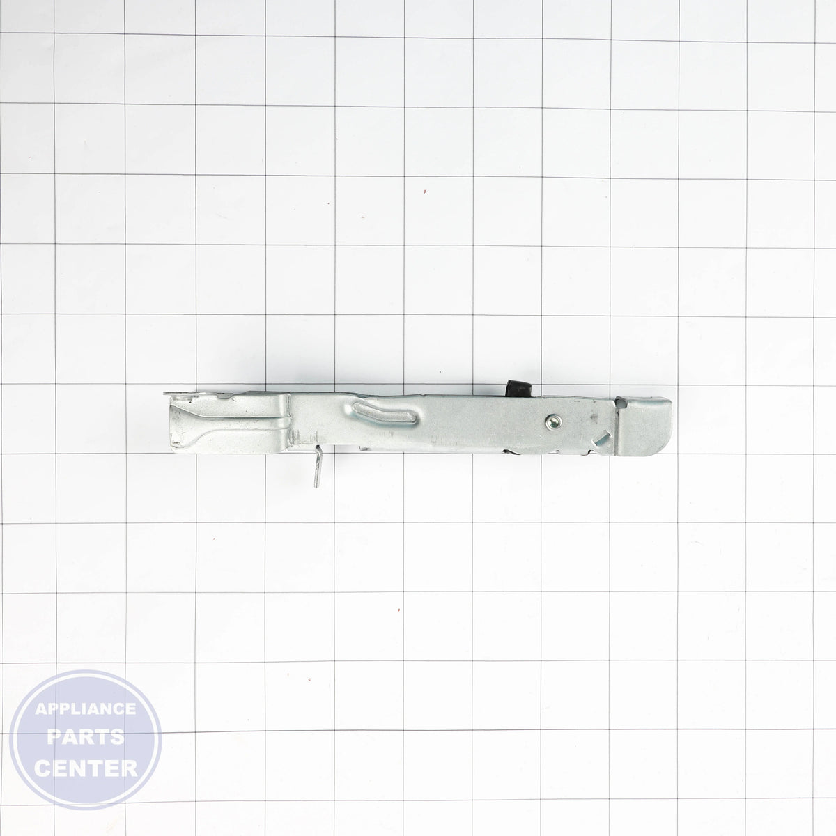 GEH RECEIVER HINGE RH WB10X29635 - Installation in GEH XL44 demonstrating easy mounting points