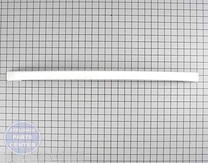 Door Handle WB15X10048 - Detailed view of sturdy construction