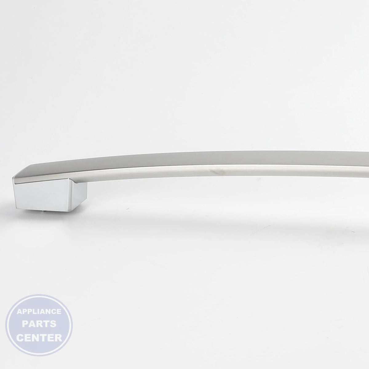 GEH HANDLE AND ENDCAP ASM (SS) WB15X42631 - Installation in specific model showcasing mounting points