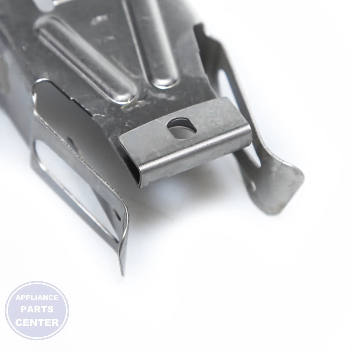 GEH CLIP-TERM BK WB17X211 - Installation in GEH model showing secure mounting points