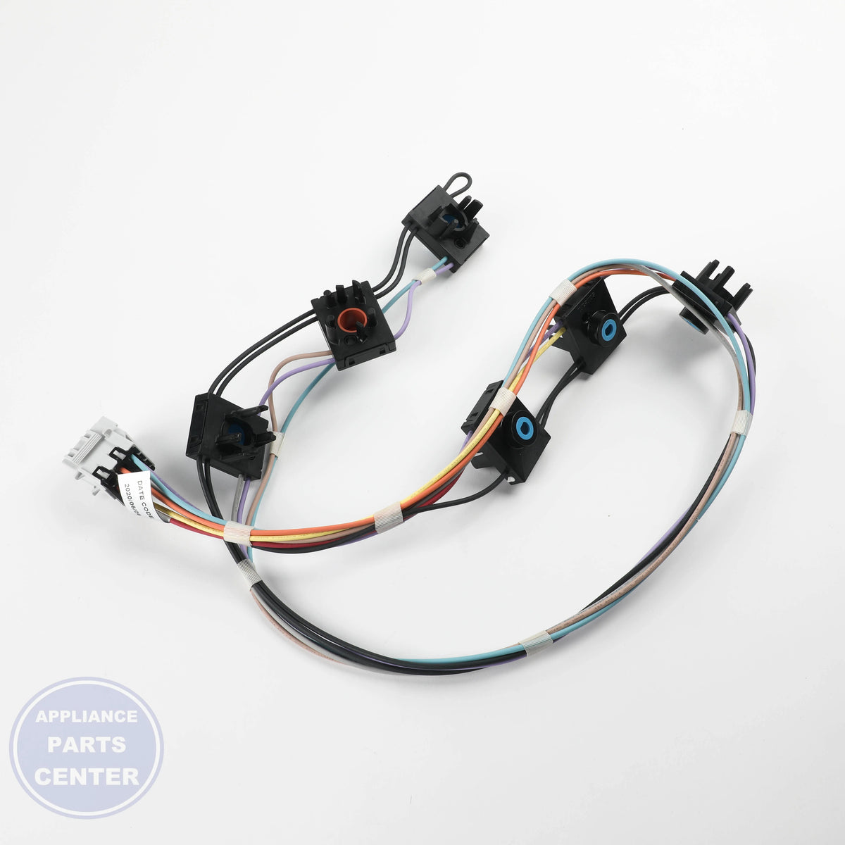 HARNESS SWITCHES WB18X28761 - Detailed view of electrical connectors