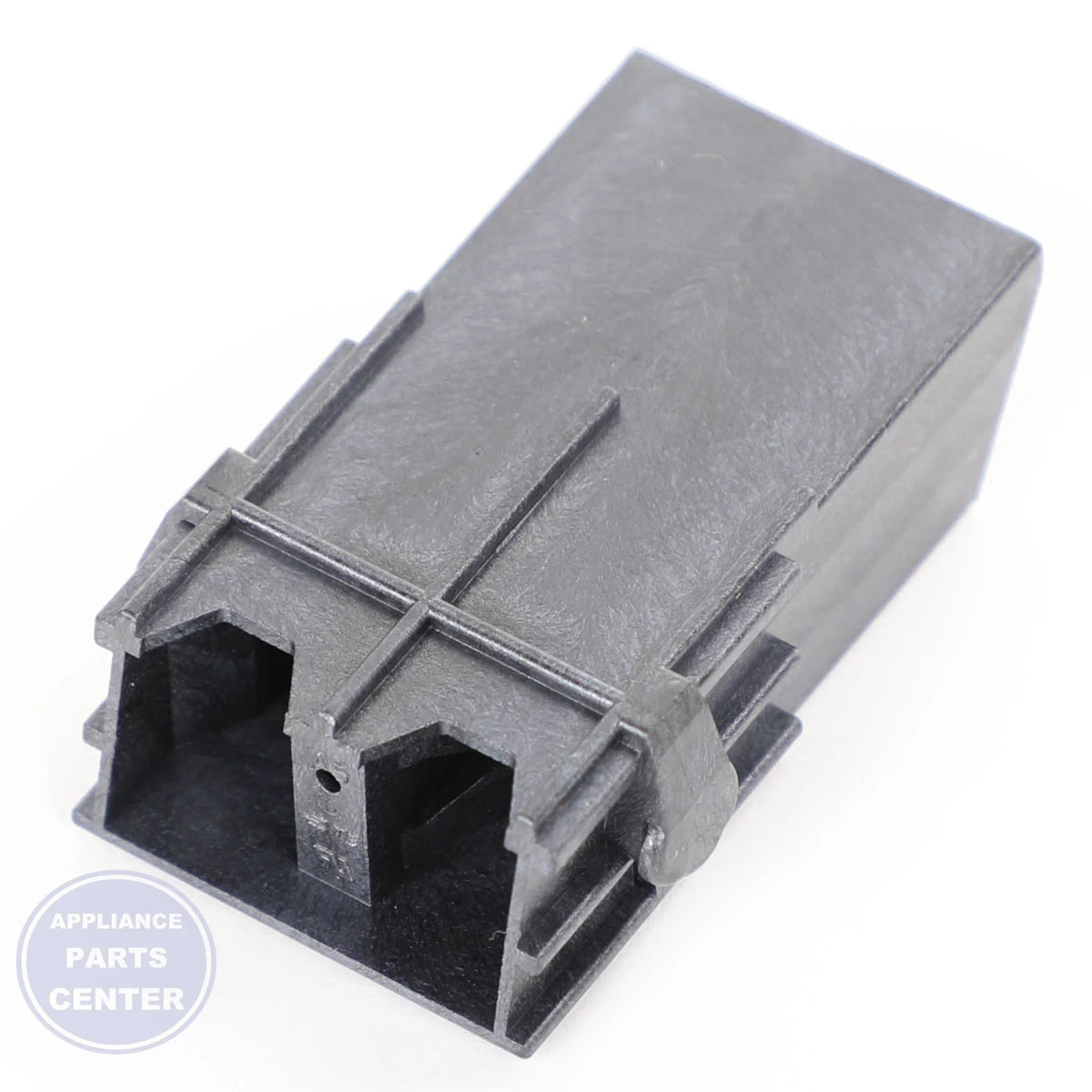 GEH RECEPTACLE CLIP HOUSING WB18X30954 - Installation in specific model showing mounting points
