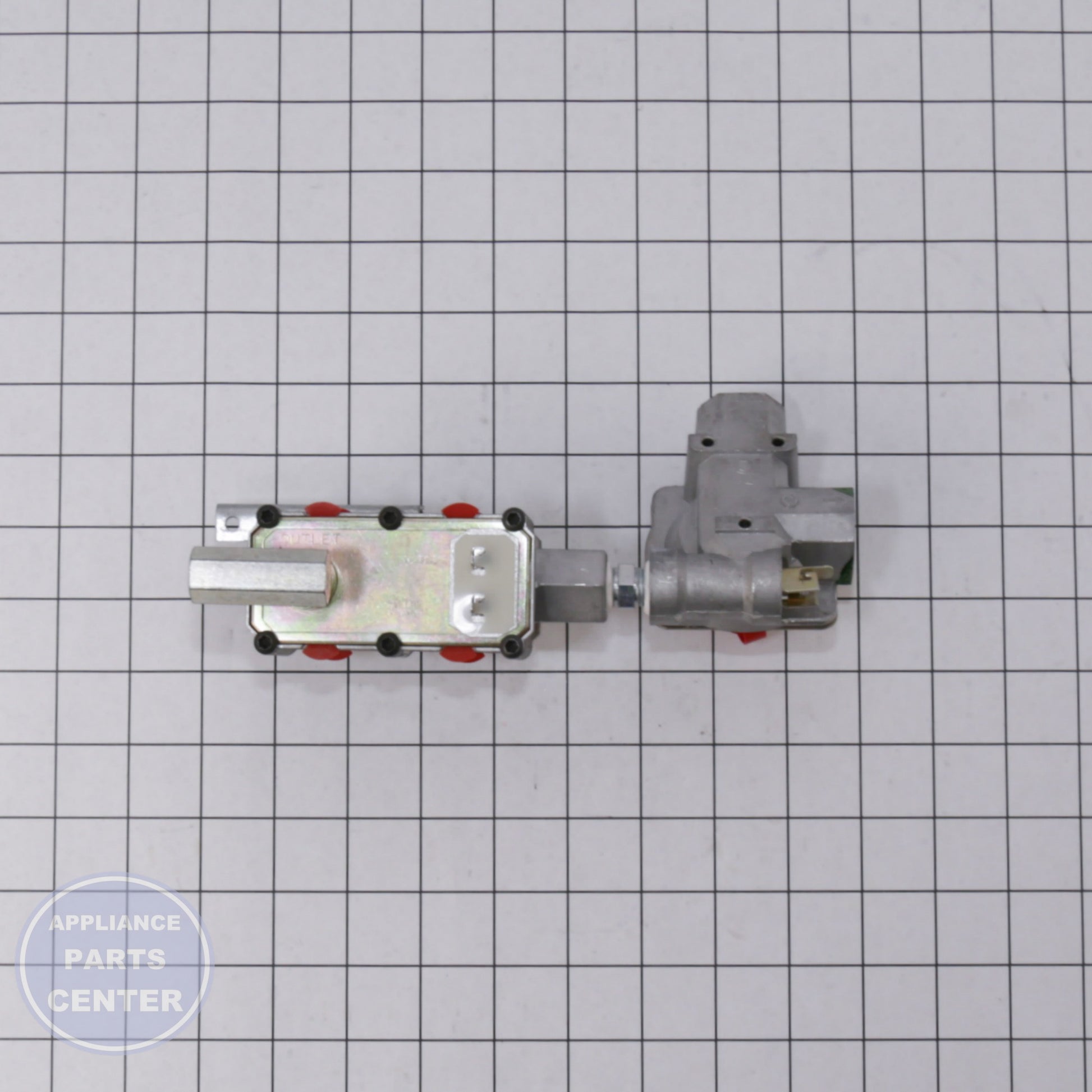 GEH VALVE CONTROL ASM SIC D. WB19K10051 - Installation in GEH model showing key mounting points