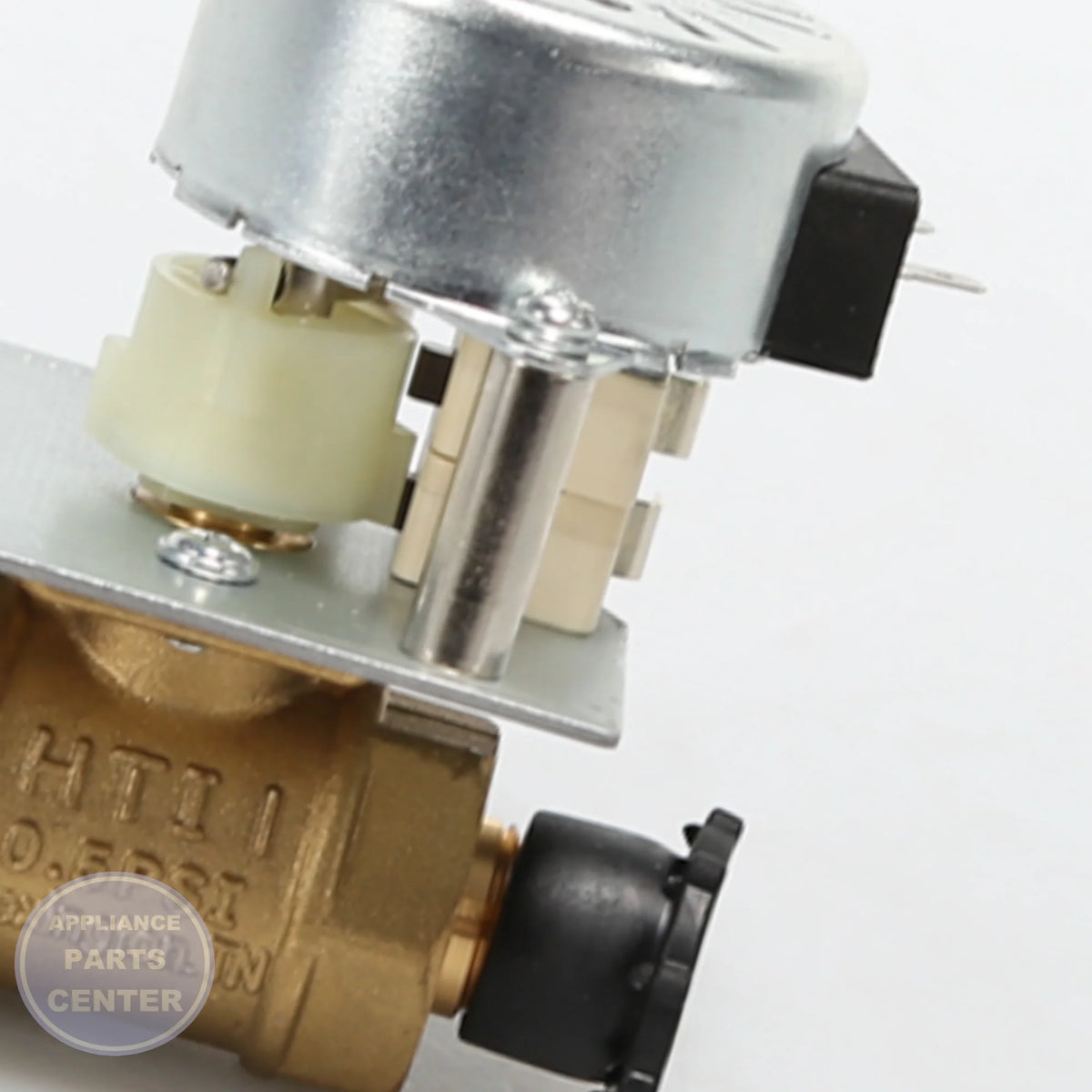 RANGE VALVE LOCKOUT WB19K10059 - Side view with precise safety measurements.