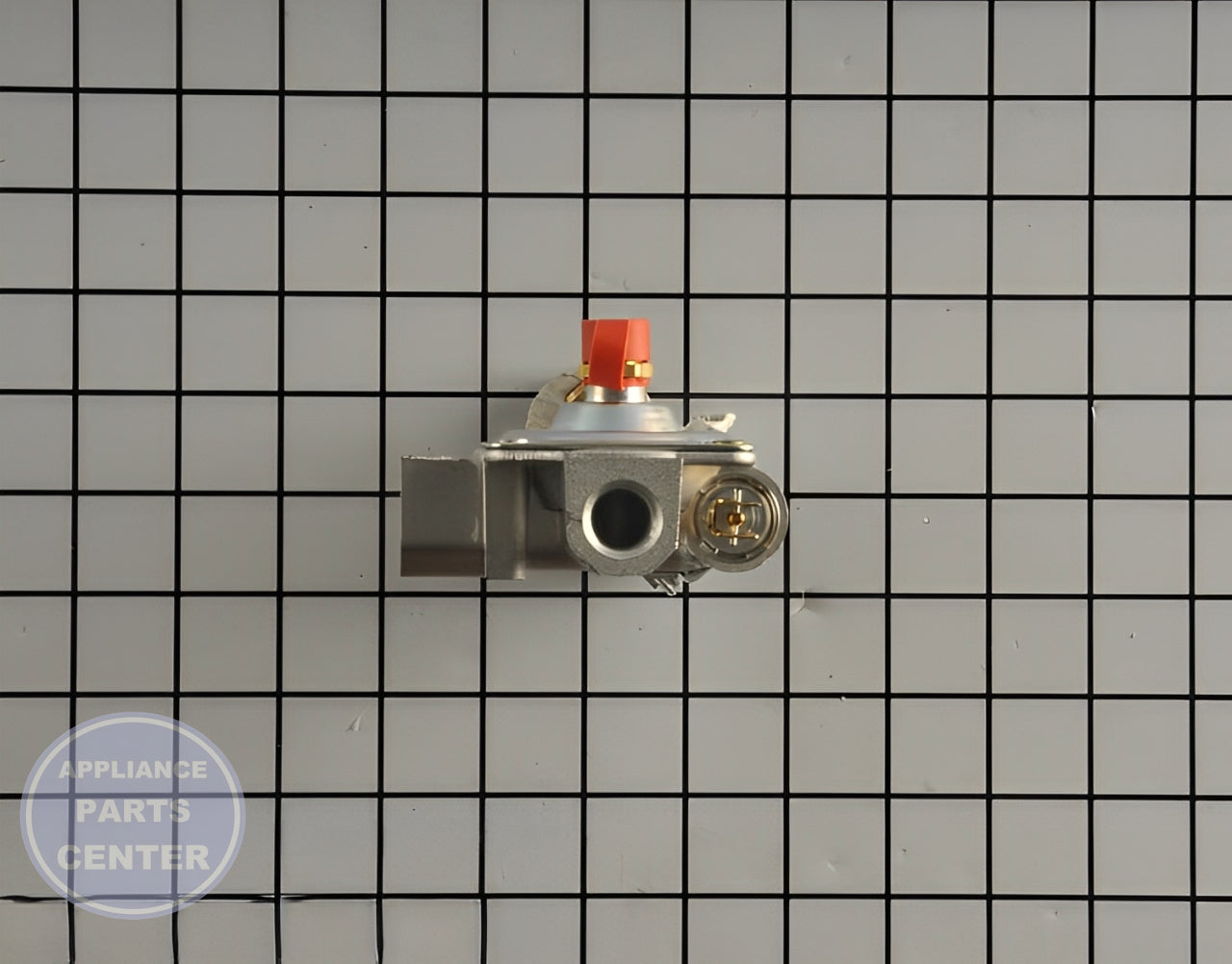 Valve and Pressure Regulator WB21X20252 - Side view with precise measurements for accurate fitting