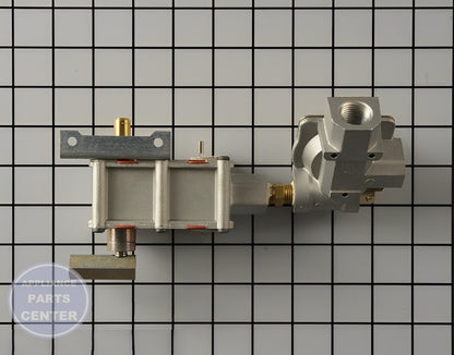 GEH VALVE CONTROL ASM NOR. D WB21X21506 - Installation in GEH model showing key mounting points