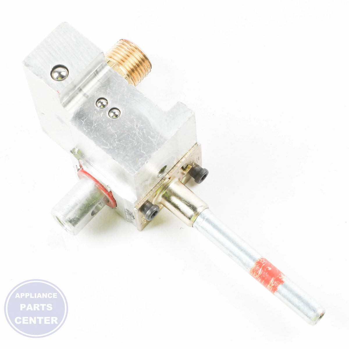 GAS VALVE DUAL CTR WB21X29369 - Detailed view of high-quality dual control