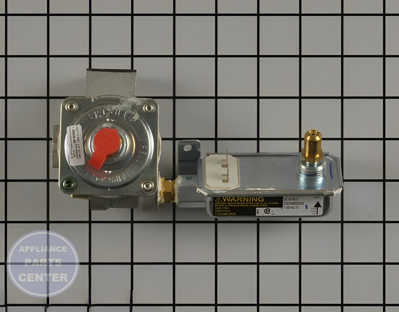 GE PRESSURE REGULATOR AND VALVE WB21X38548 - Main view showing precise gas control for GEN models