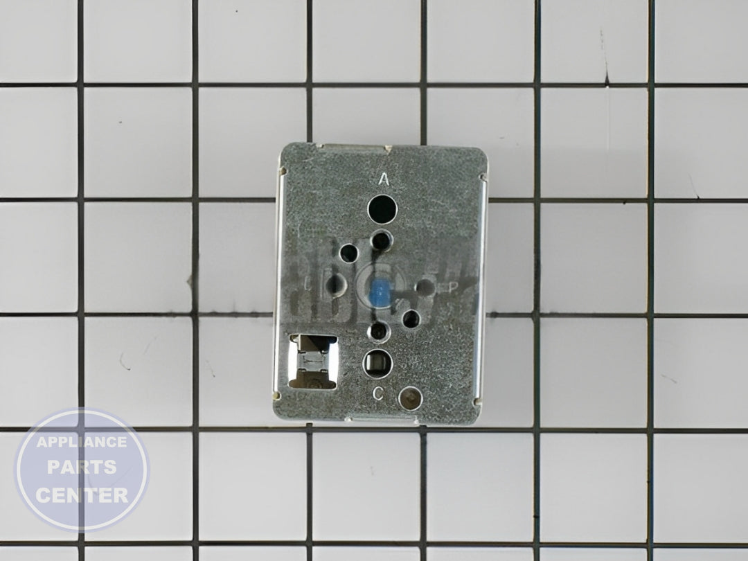 GE OVEN INFINITE SWITCH WB24T10012 - Detailed view of temperature control mechanism