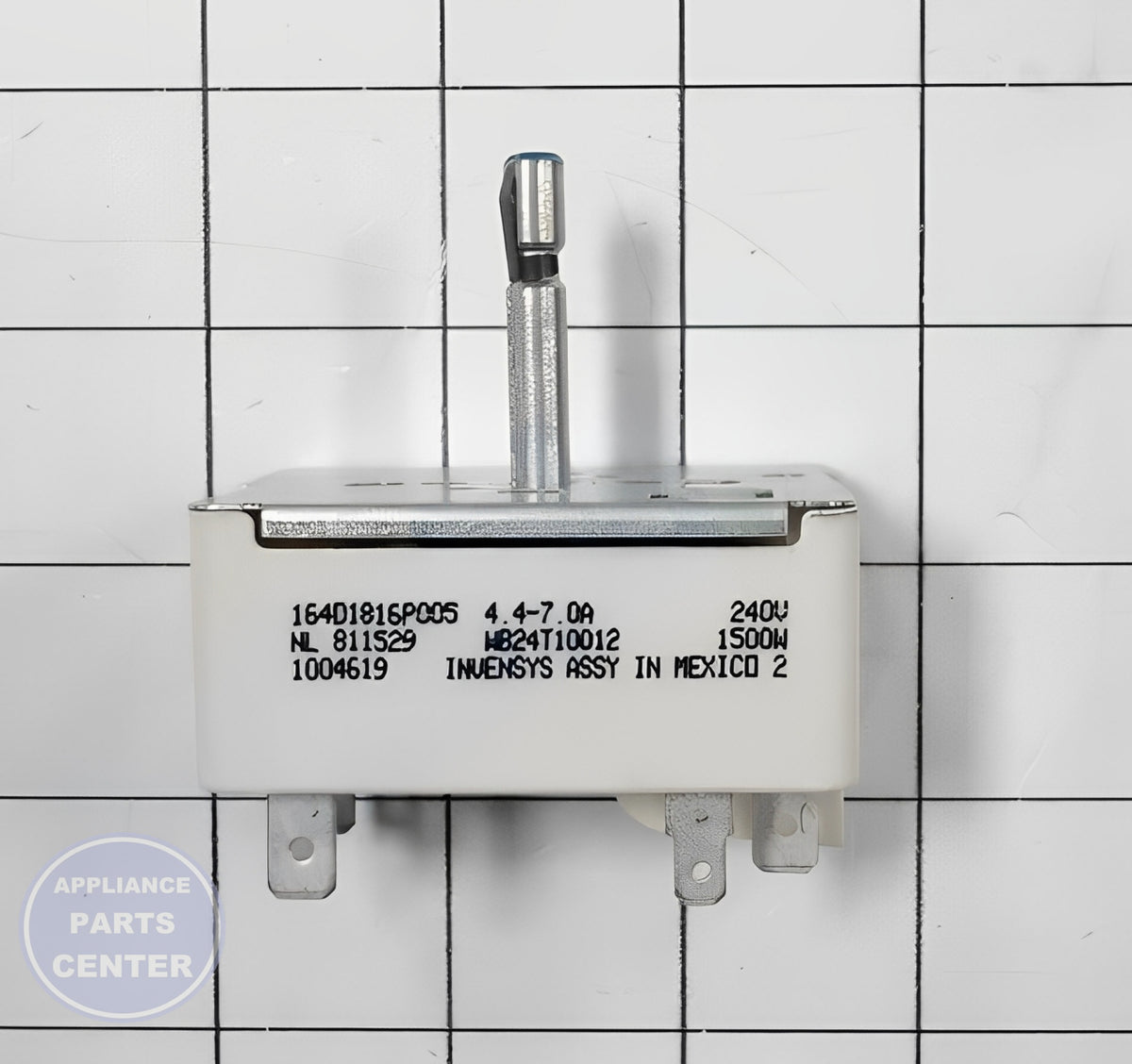 GE OVEN INFINITE SWITCH WB24T10012 - Installation in GE [Model] showing mounting points