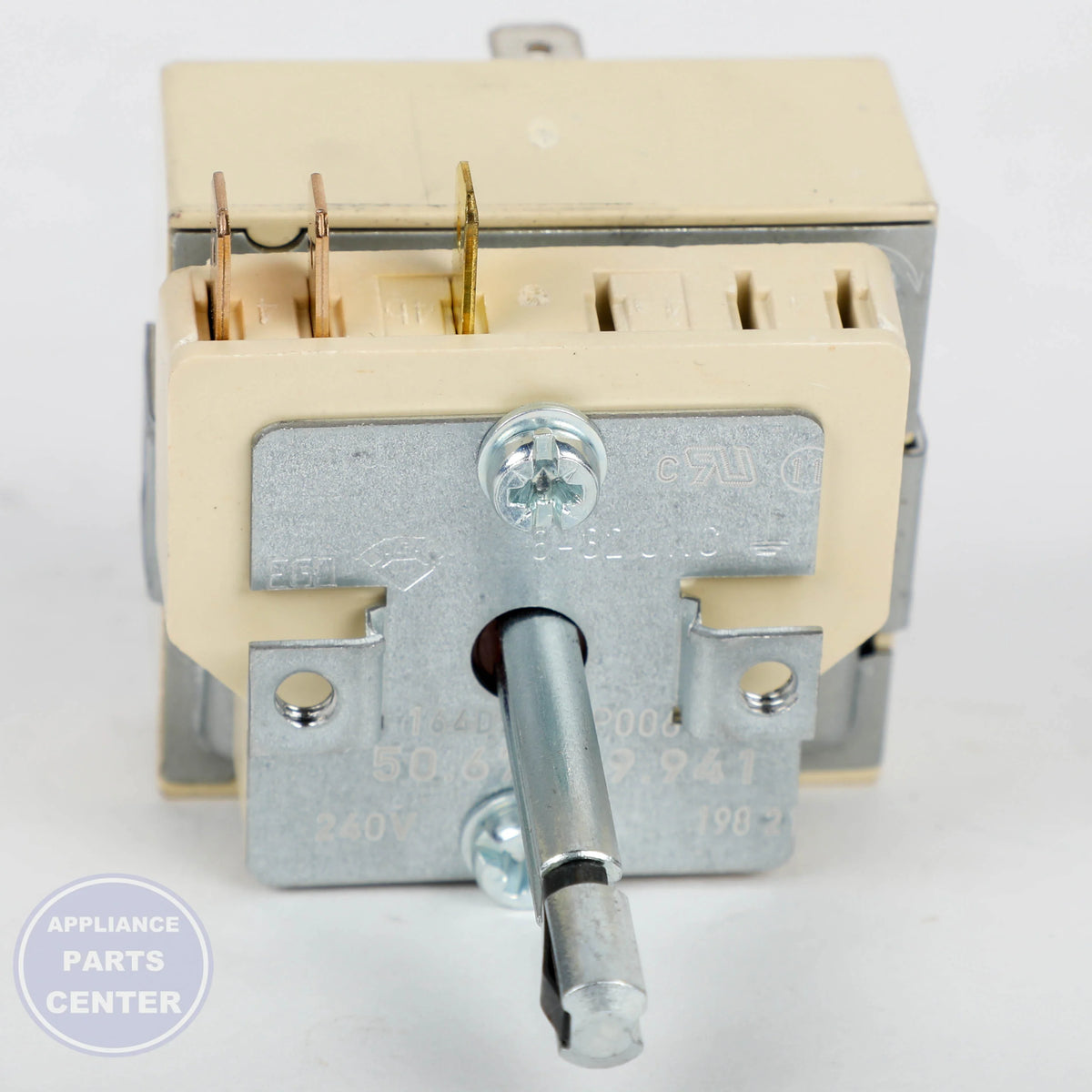 GEH SWITCH INF CNTL WB24T10133 - Installation in specific model showing mounting points