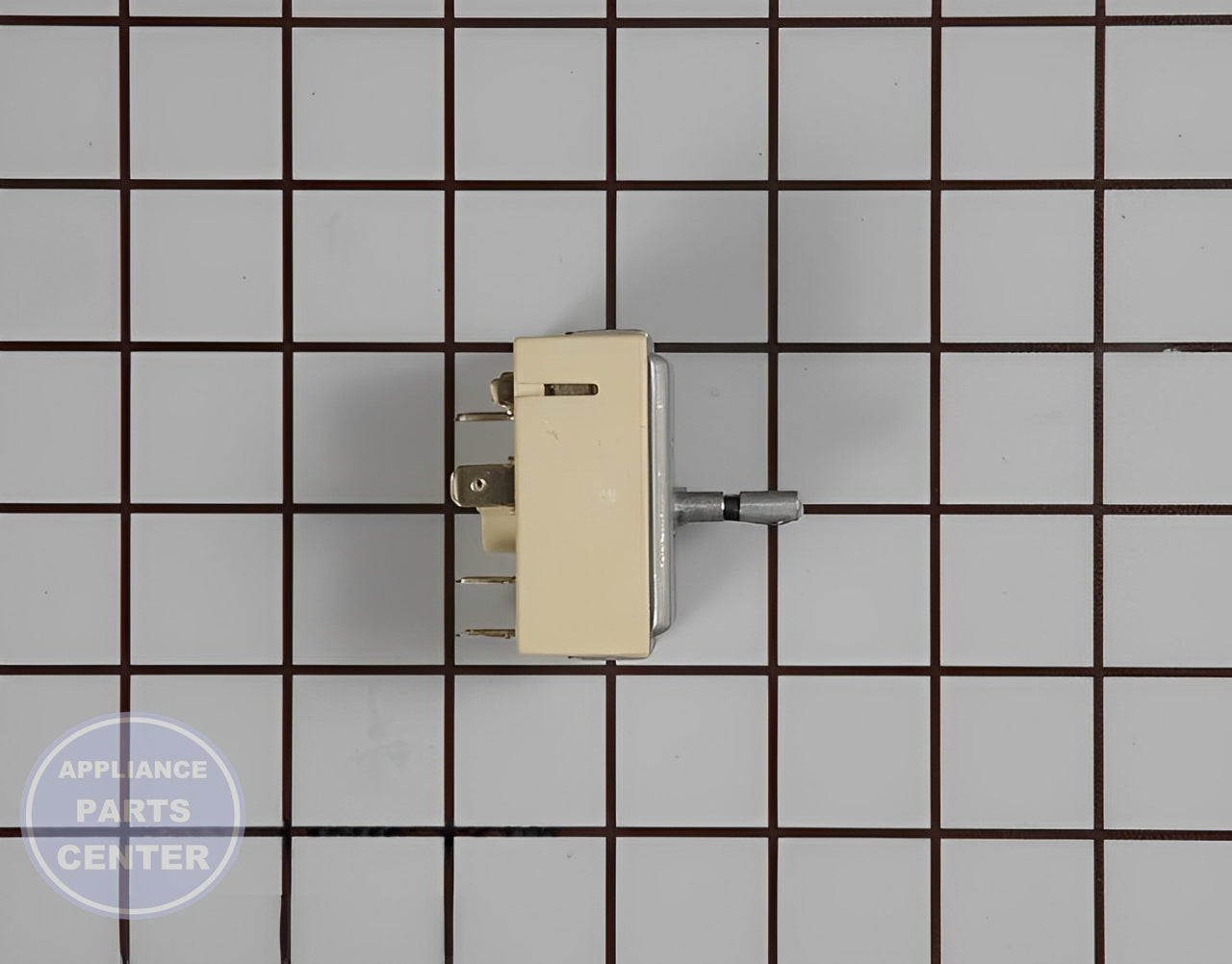 GE OVEN INFINITE SWITCH CONTROL WB24T10153 - Side view with specific measurements