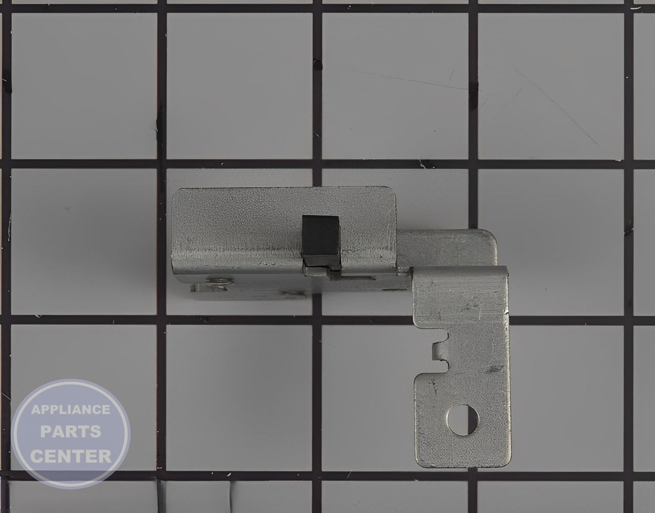 SWITCH PLATE ASM WB24X23760 - Side view with precise measurements