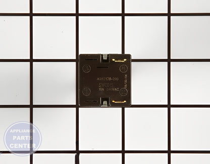 Selector Switch WB24X449 - Detailed view of 15 amp rating