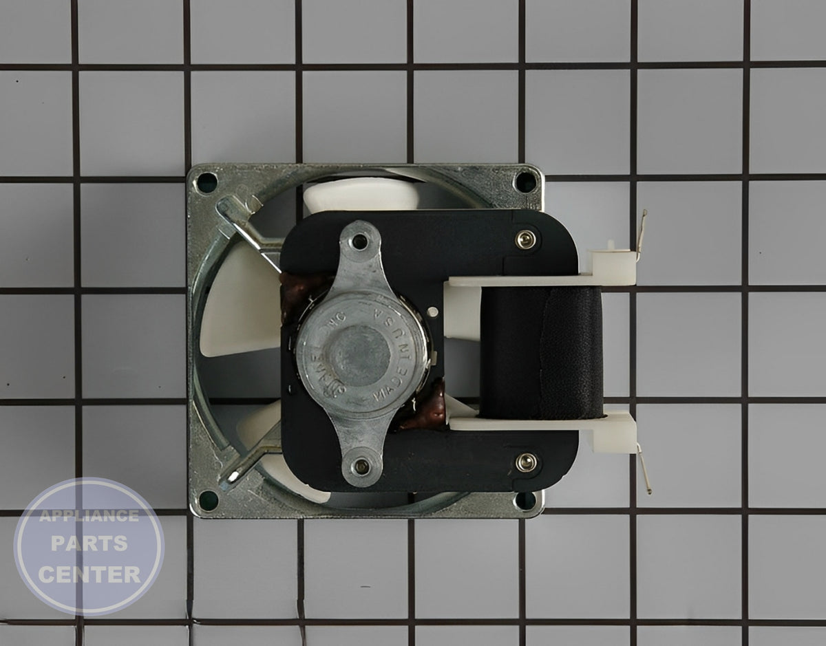 GE OVEN LOWER FAN ASSEMBLY WB26X114 - Detailed view of high-quality motor component