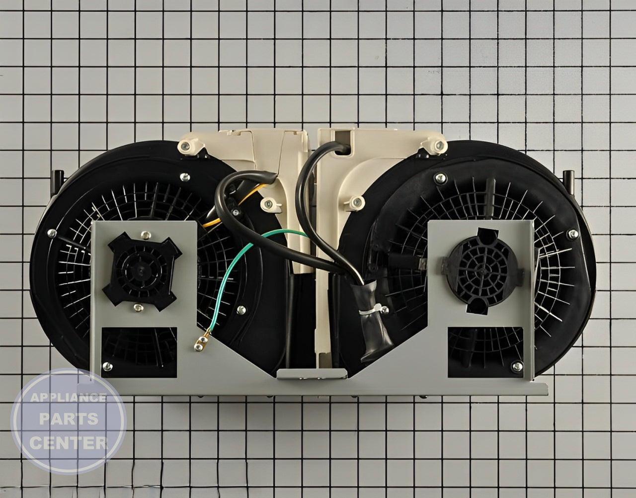 Vent Fan Motor WB26X28614 - Side view with 6.5 x 4.5 x 5 precise dimensions