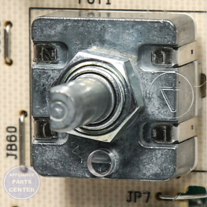 GEH CONTROL T08-2K WB27K10140 - Installation in GEH model showcasing essential mounting points