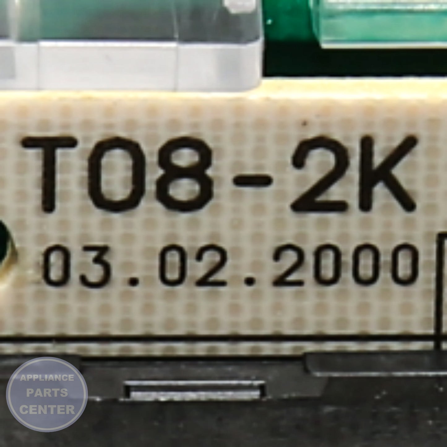 GEH CONTROL T08-2K WB27K10140 - Installation in GEH model showcasing essential mounting points