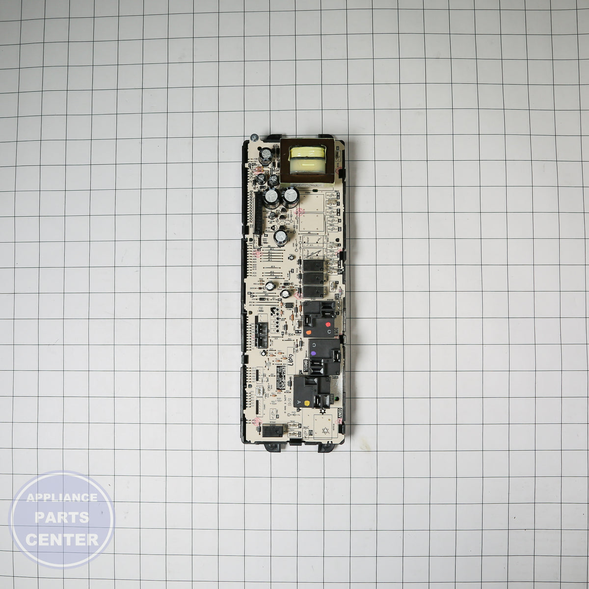 GEH CONTROL OVN ERC WB27T10815 - Installation in specific model showing mounting points