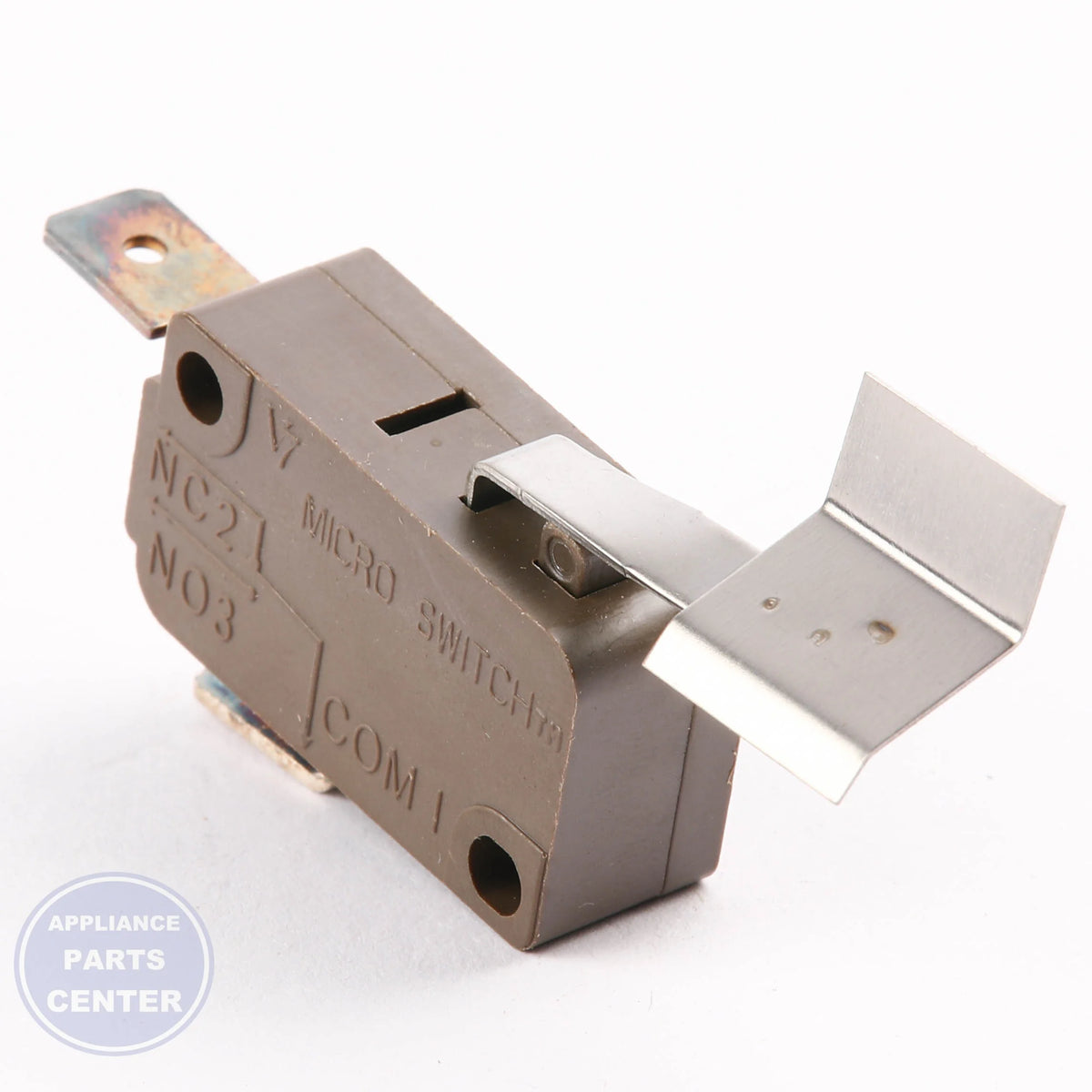 GEH SWITCHMICRO WB27X25120 - Installation in specific GEH model showing key mounting points