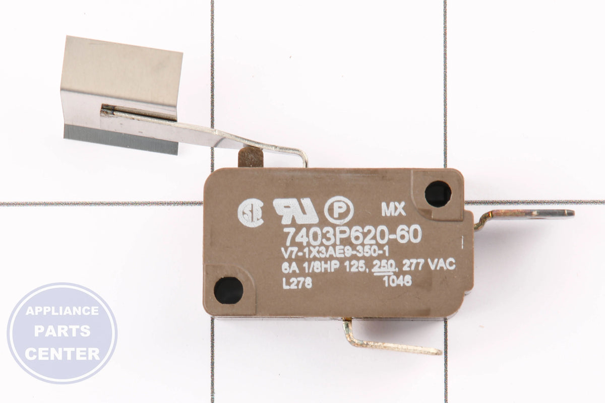 GEH SWITCHMICRO WB27X25120 - Installation in specific GEH model showing key mounting points
