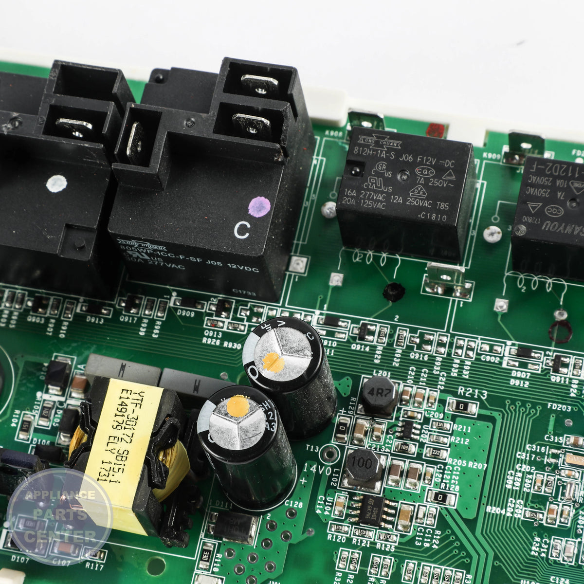 GEH WB27X29500 - Installation in GEH model showing mounting points