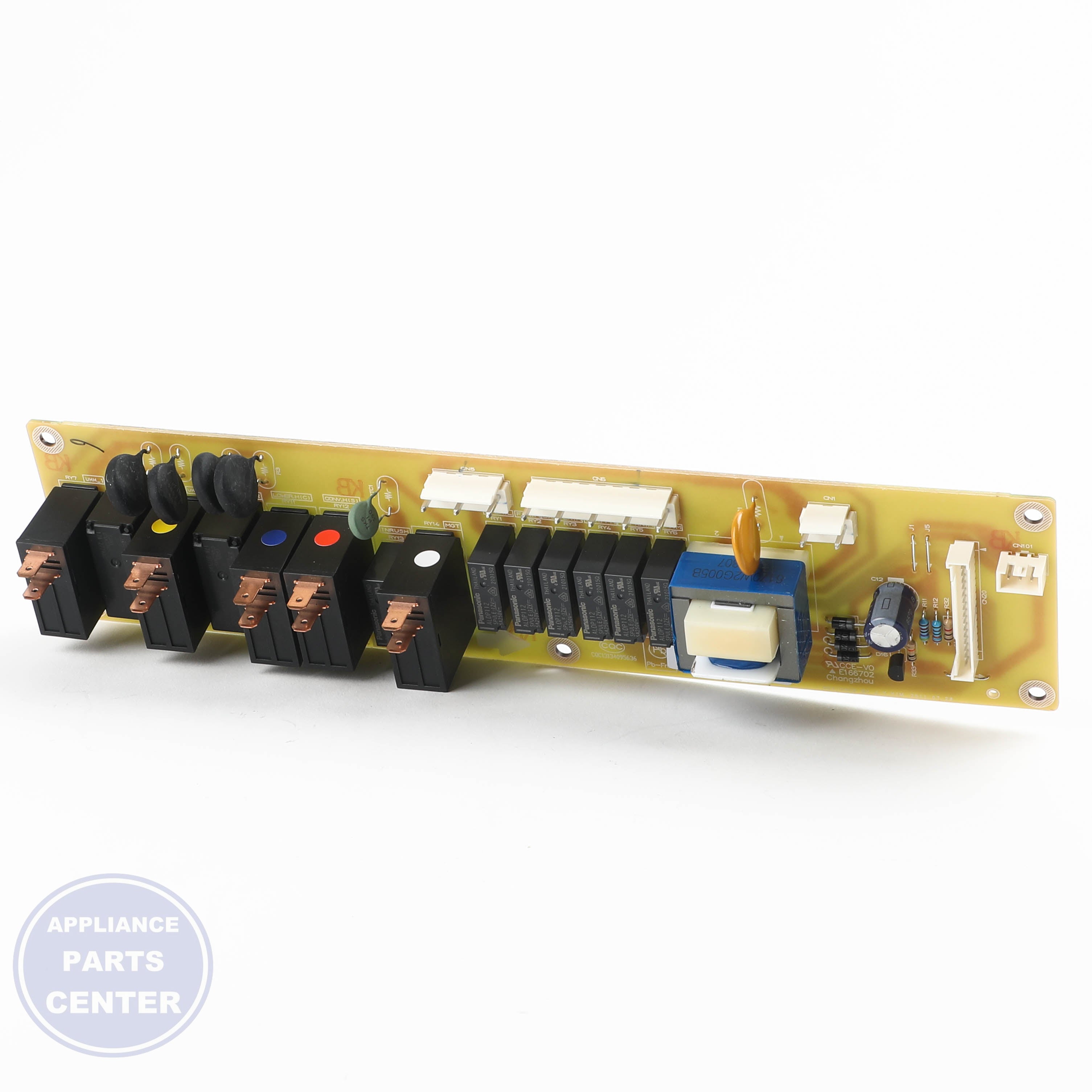 RELAY BOARD WB27X33045 - Detailed view of power control details