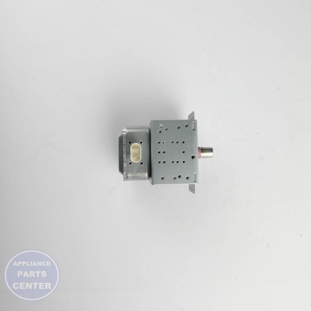 GEH MGT WB27X41826 - Installation in specific model showing mounting points