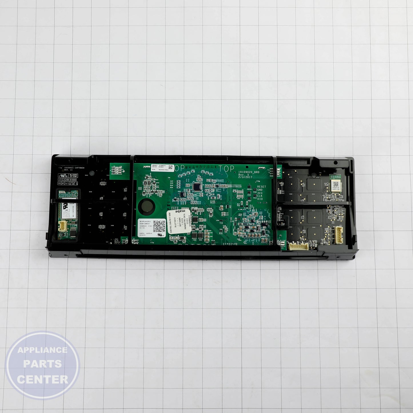 GEH GLASS AND TOUCH BOARD ASM WB27X42946 - Installation in XL Model showcasing mounting points
