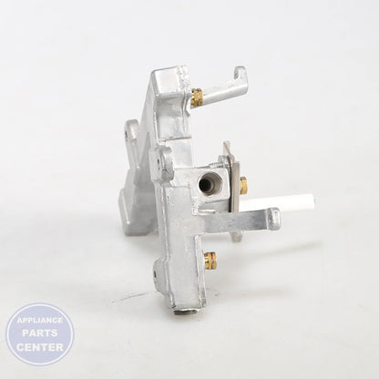 GEH RANGE TOP BURNER ASSEMBLY WB28K10785 - Installation in GEH model showing key mounting points