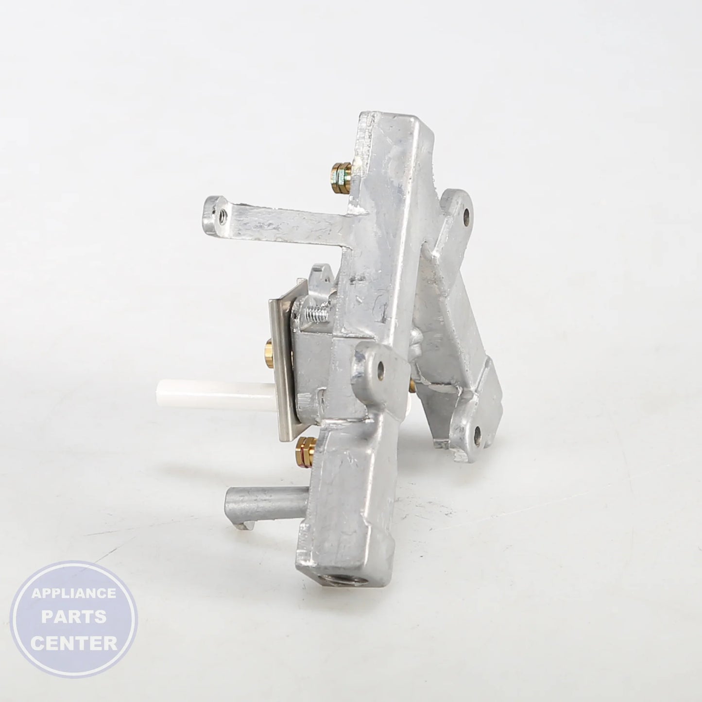 GEH RANGE TOP BURNER ASSEMBLY WB28K10785 - Installation in GEH model showing key mounting points