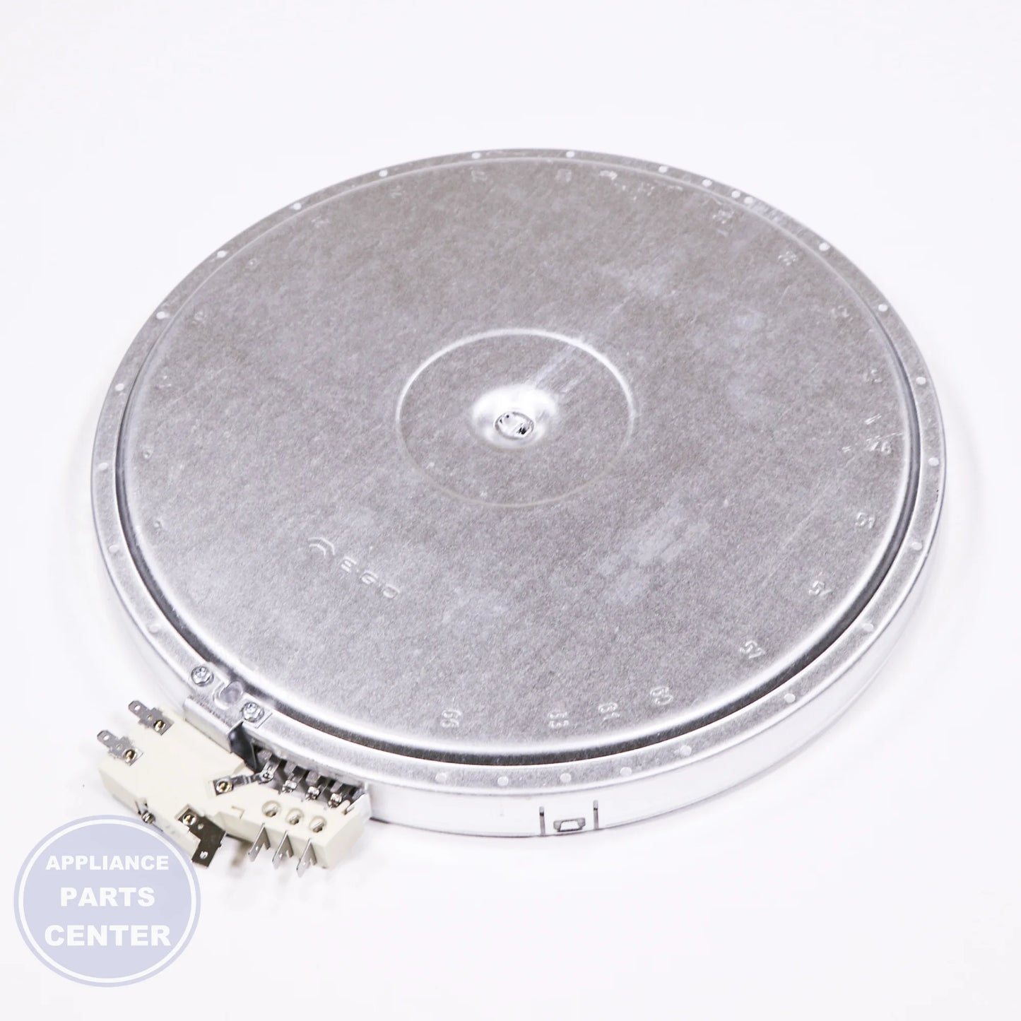 GEH ELEMENT HALIANT 12 IN WB30T10096 - Installation in specific model showcasing key mounting points
