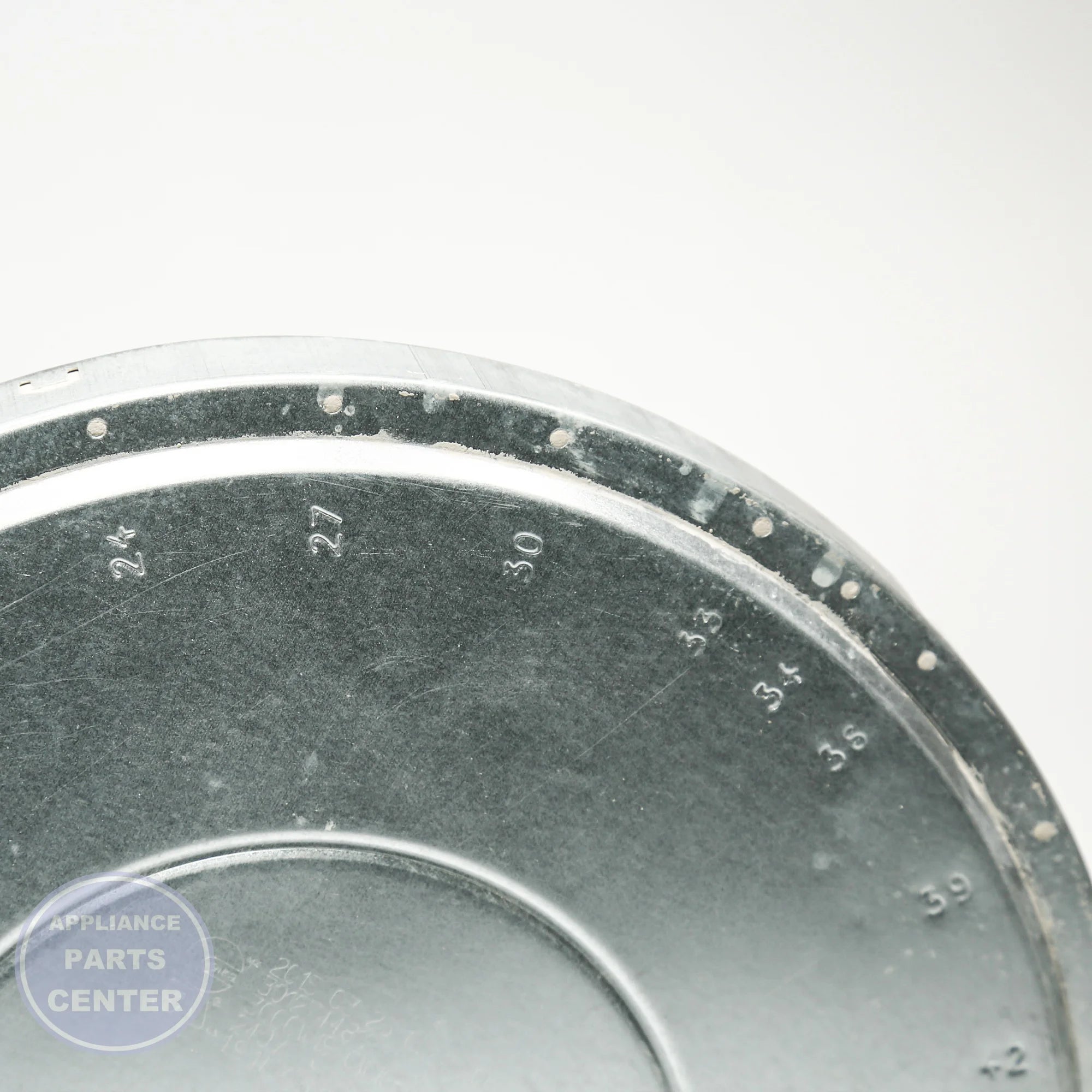 GEH ELEMENT HALIANT 12 TRPL WB30T10107 - Installation in specific model showing key mounting points