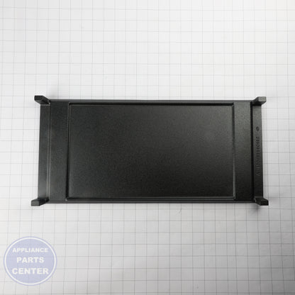 GEH GRIDDLE WB31X49806 - Installation in GEH model showing easy mounting points