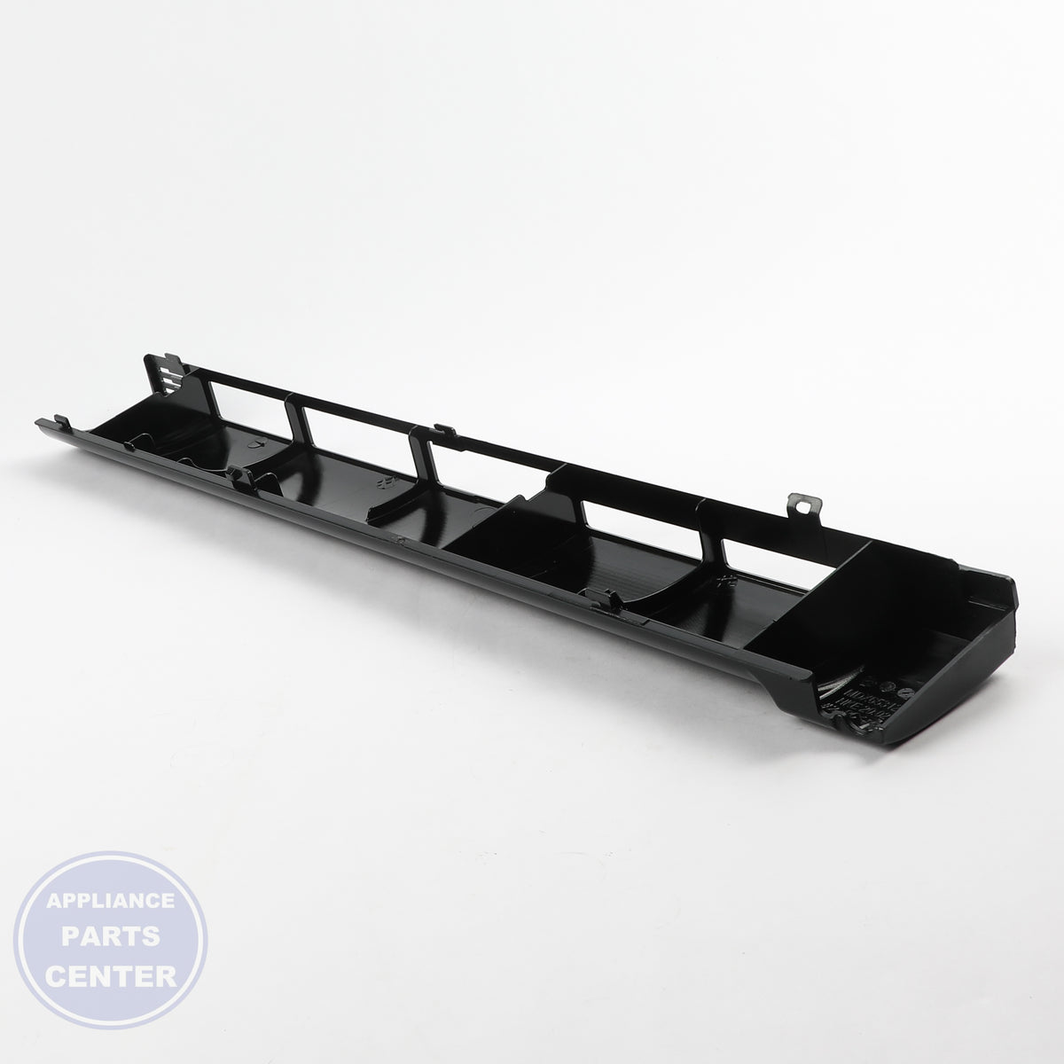 GEH GRILLE VENT WB34X35566 - Installation in specific model showing mounting points
