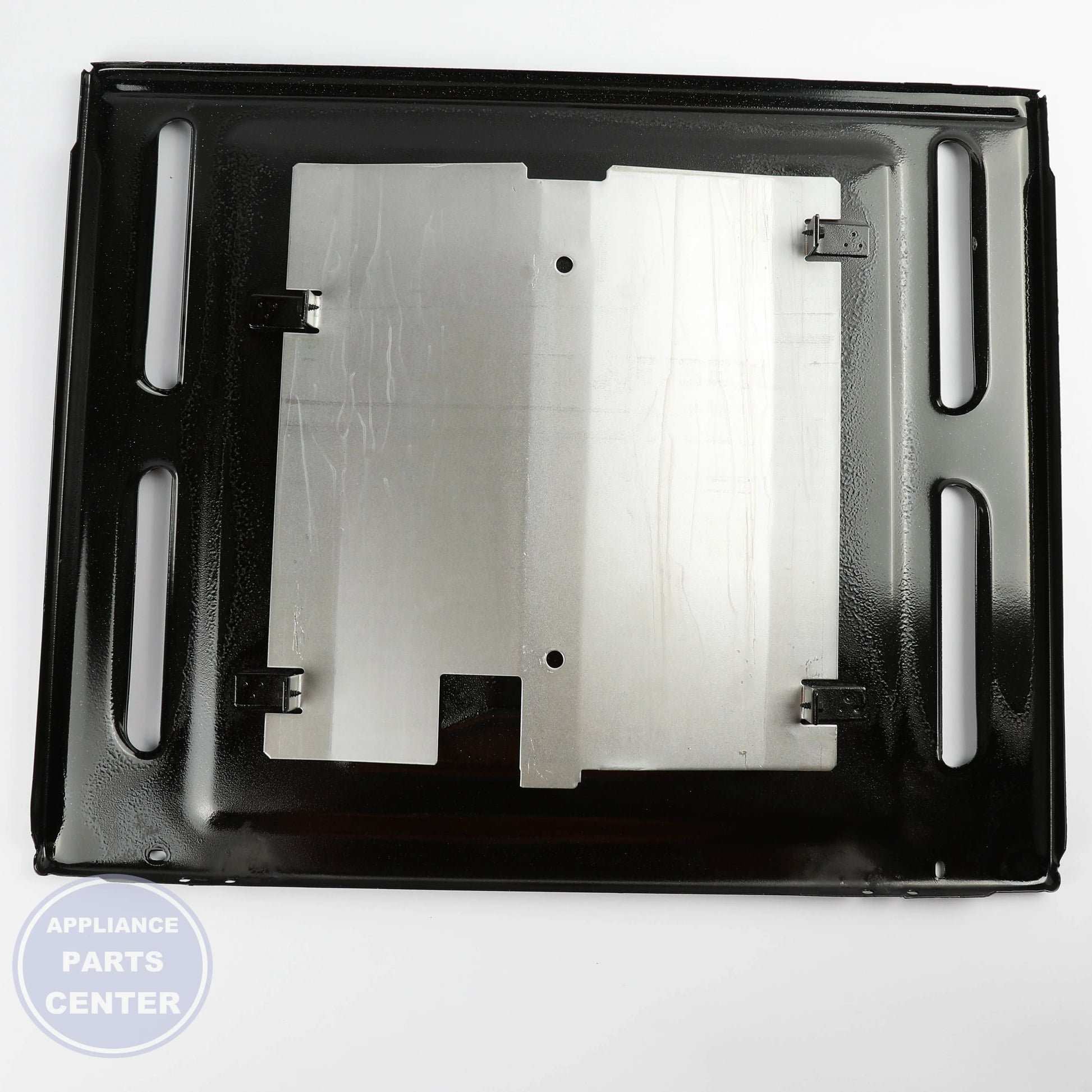 BOTTOM OVEN  AND DEFLECTOR ASM WB35X37968 - Detailed view of precise engineering details