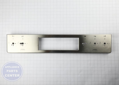 GEH PANEL MANIFOLD UPPER WB36X40810 - Installation in GEH model showing key mounting points