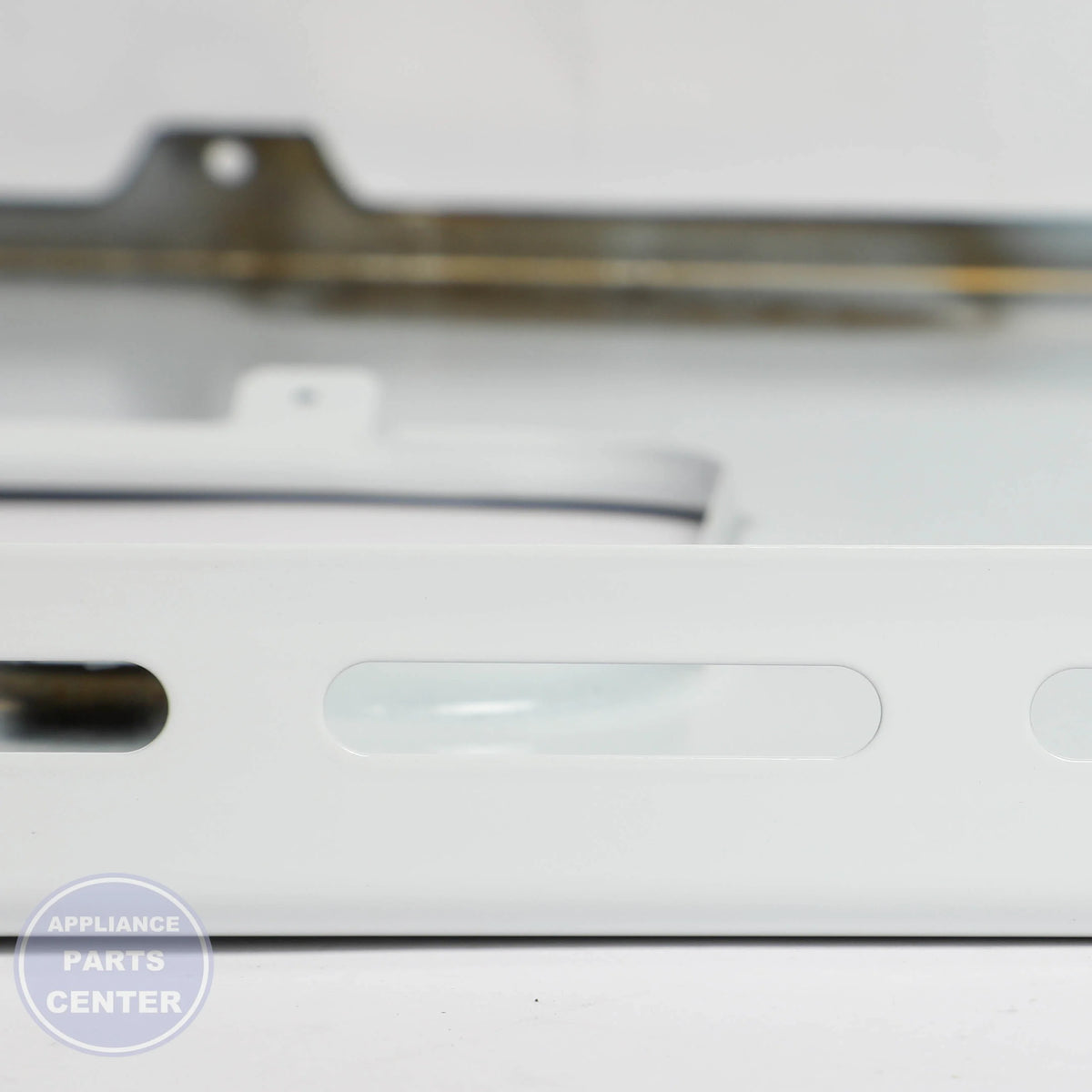 GEH PANEL DOOR WB56K10047 - Installation in GEH model XYZ showcasing key mounting points