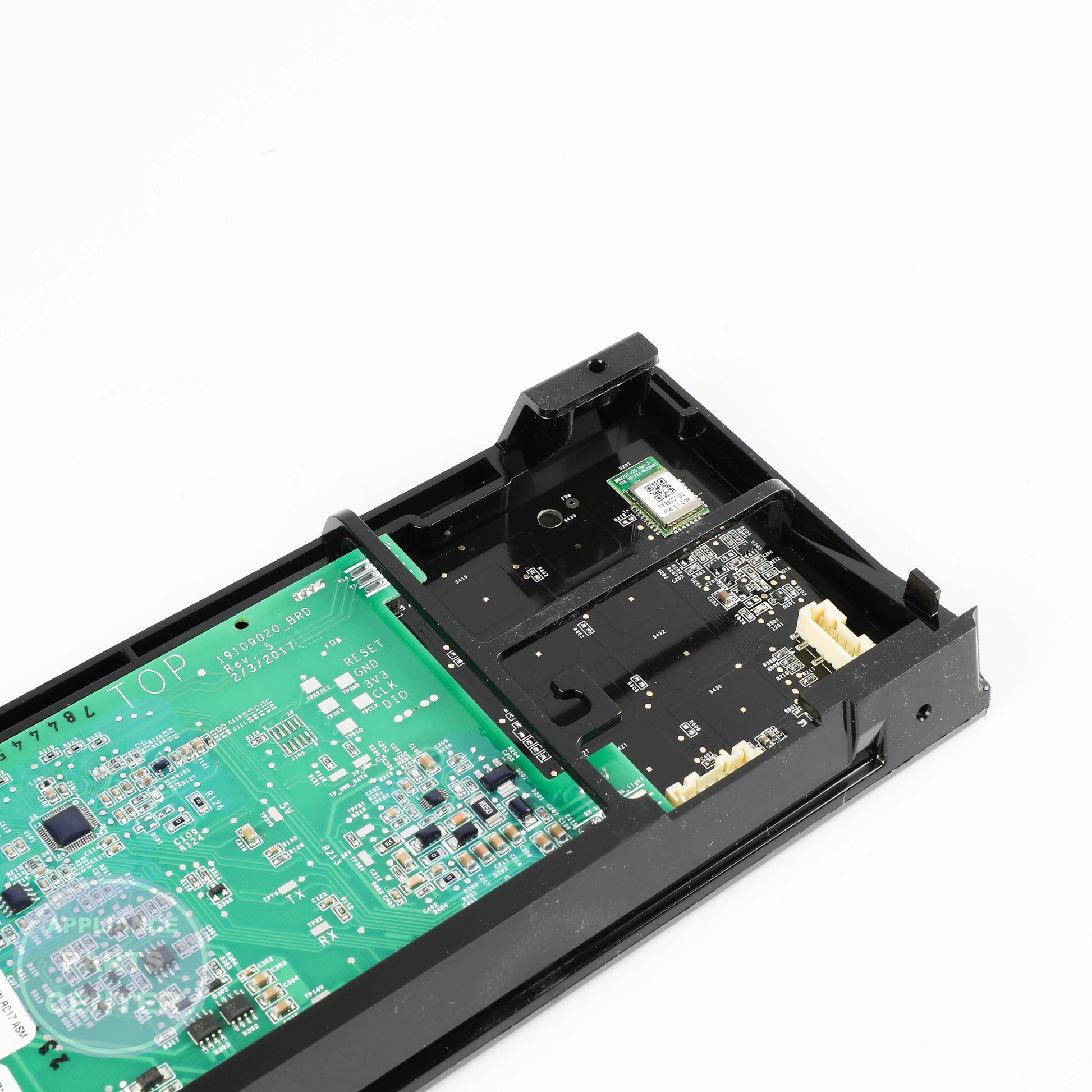 GEH GLASS AND TOUCH BOARD ASM WB56X28189 - Installation in GEH model showcasing key mounting points