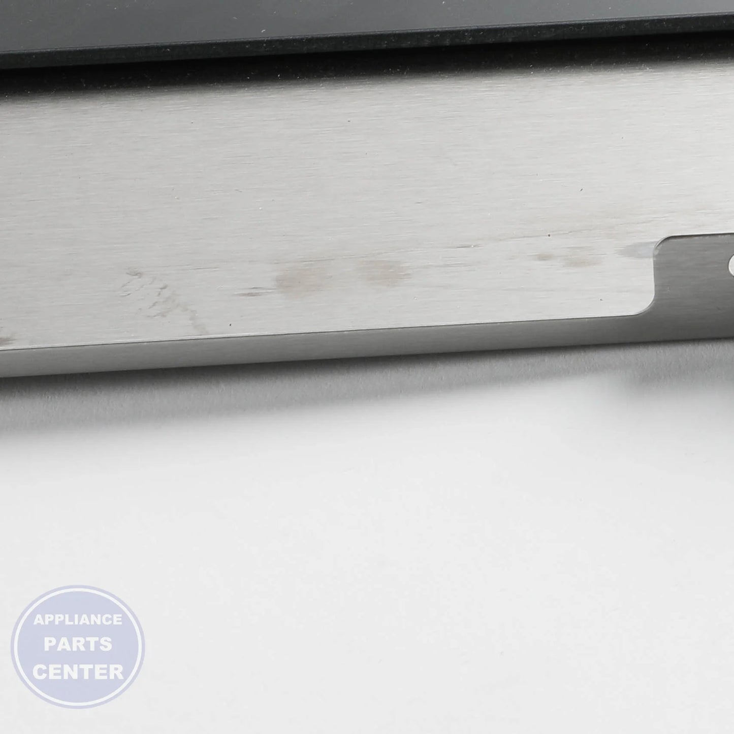 GLASS AND PANEL DOOR ASM WB56X37991 - Detailed view of durable construction
