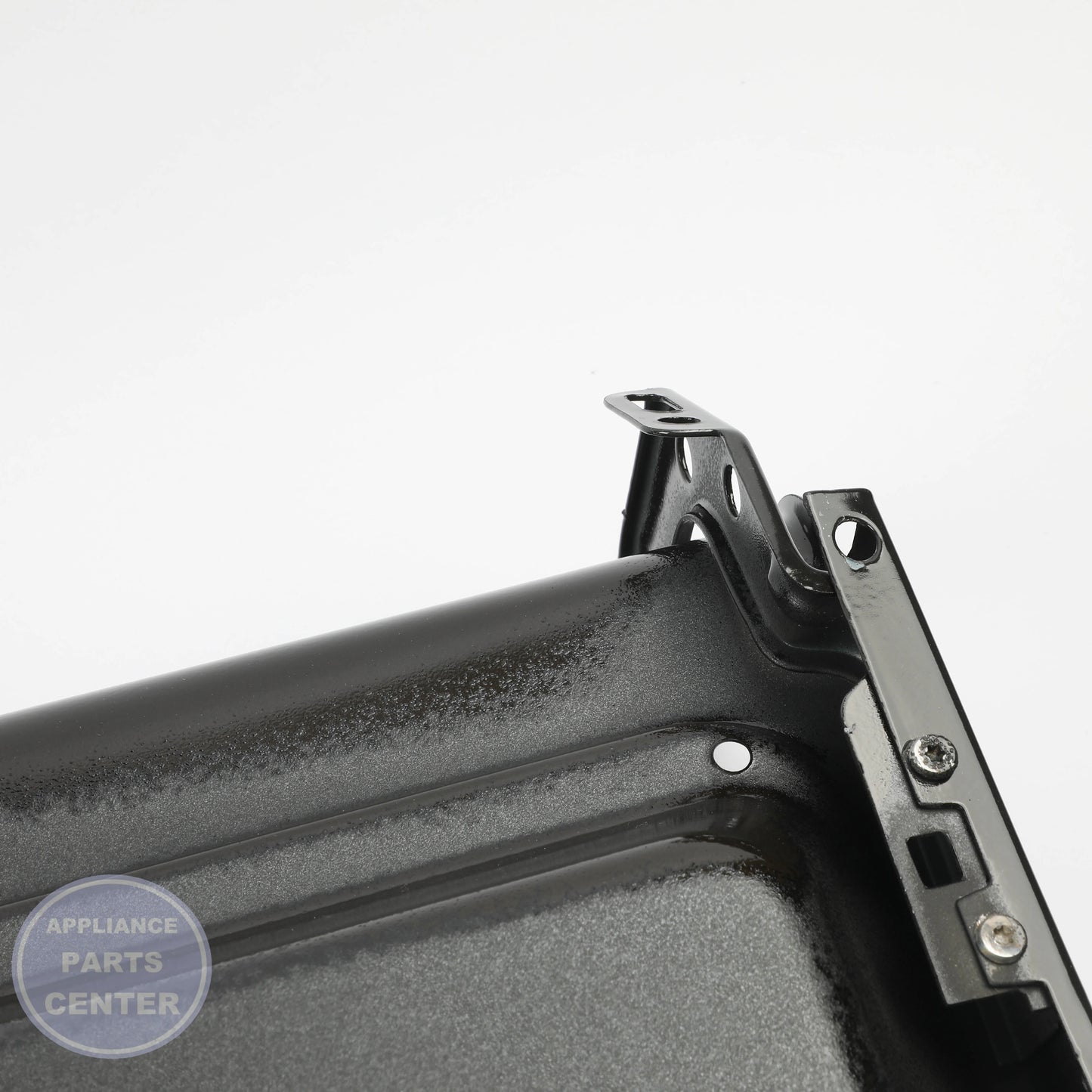 GEH RANGE TOP AND BRACKET ASSEMBLY WB62X24822 - Installation in GEH Range, showing easy mounting points