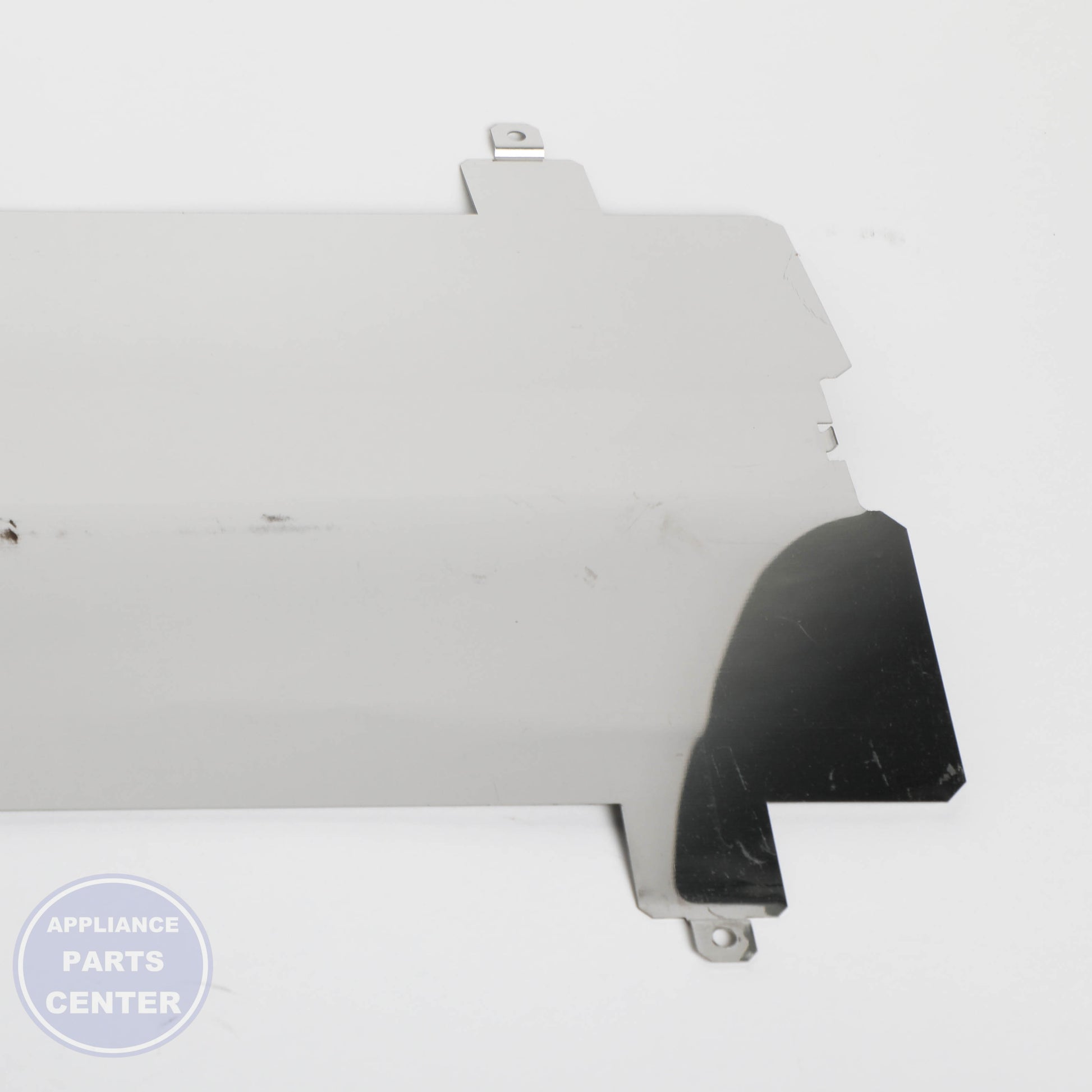 GEH DEFLECTOR WB63X25413 - Installation in GEH XYZ456 showing key mounting points