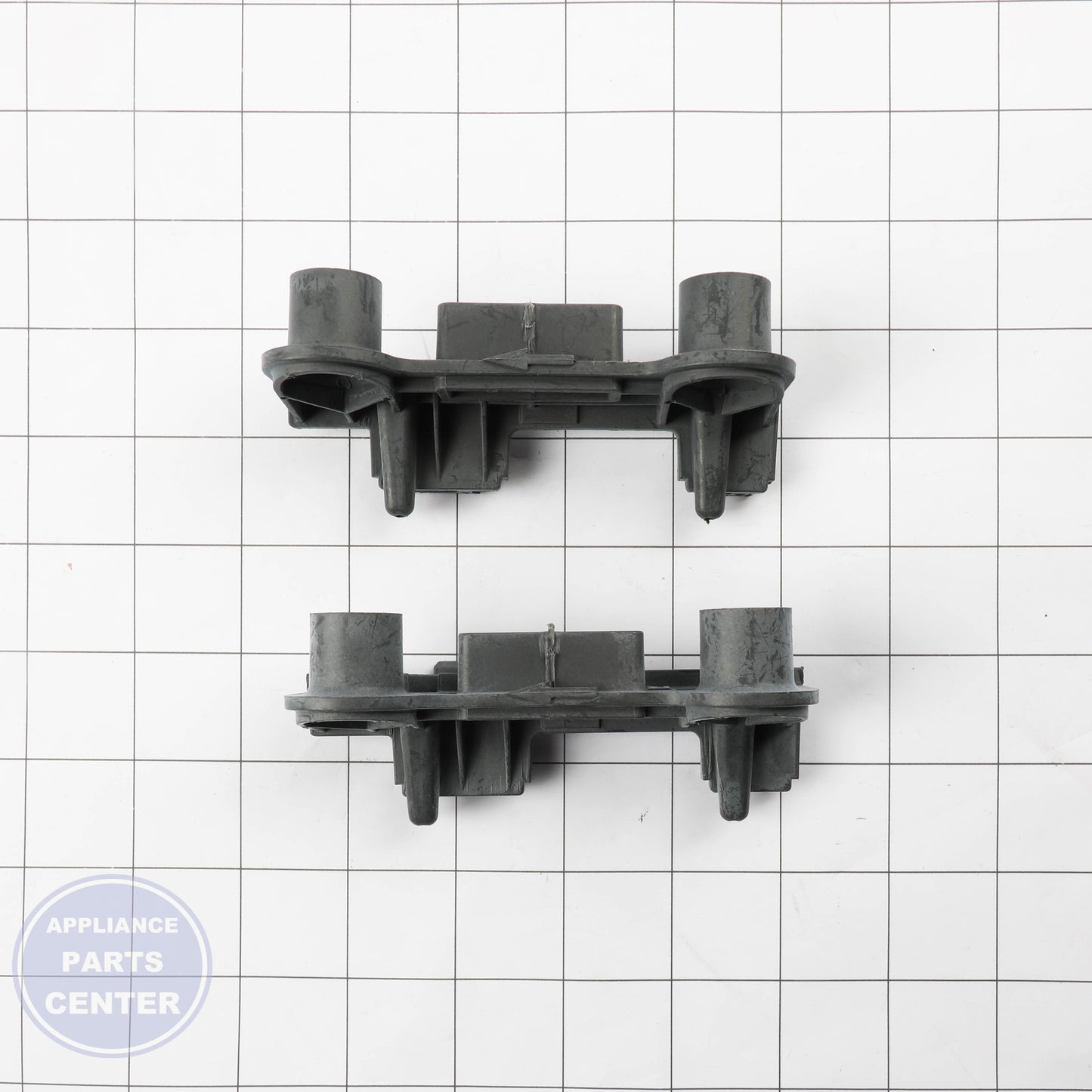 GEH RACK CARRIER AND ROLLER KIT WD01X35298 - Installation in GEH models showing secure mounting points