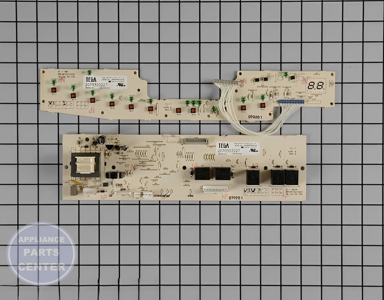 GE DISHWASHER MAIN TACTILE CONTROL BOARD WD21X10247 - Detailed view of the circuitry